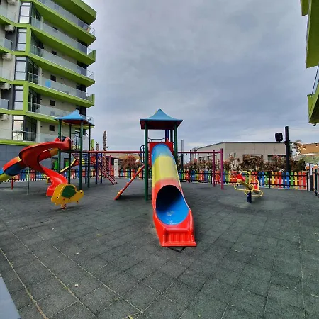 Andreas - Pool & * Năvodari